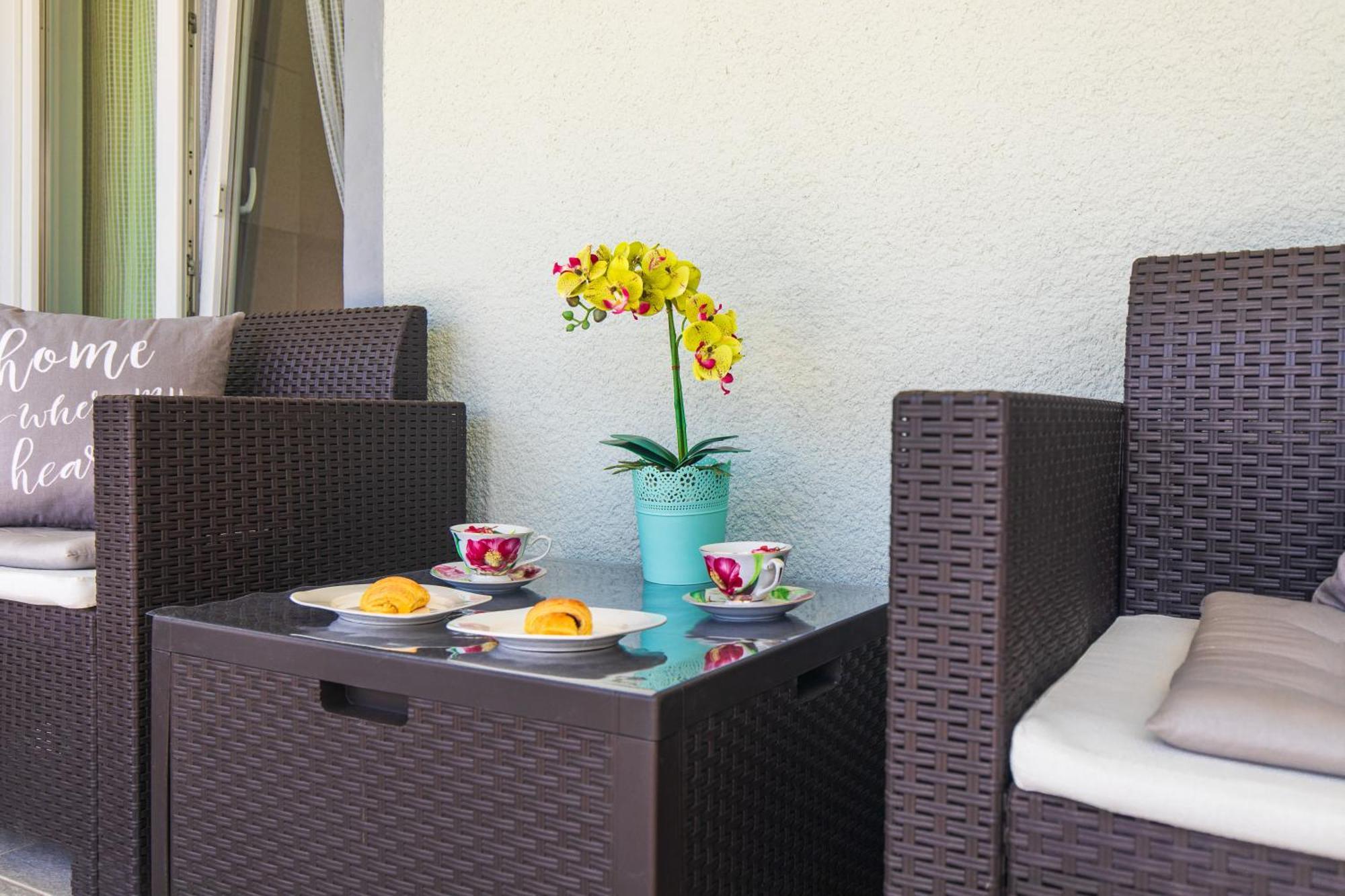 Apartment Tara With Seaview Krk Town Luaran gambar