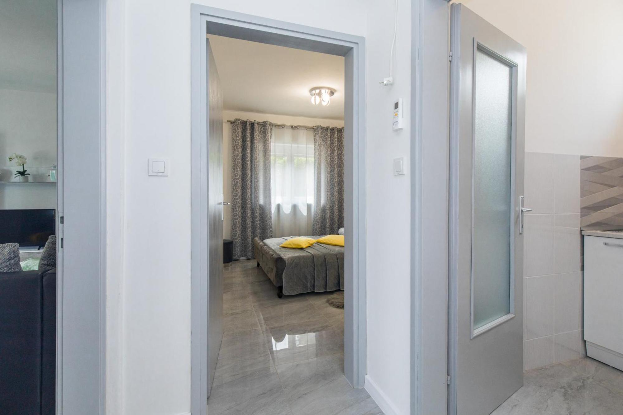 Apartment Tara With Seaview Krk Town Luaran gambar